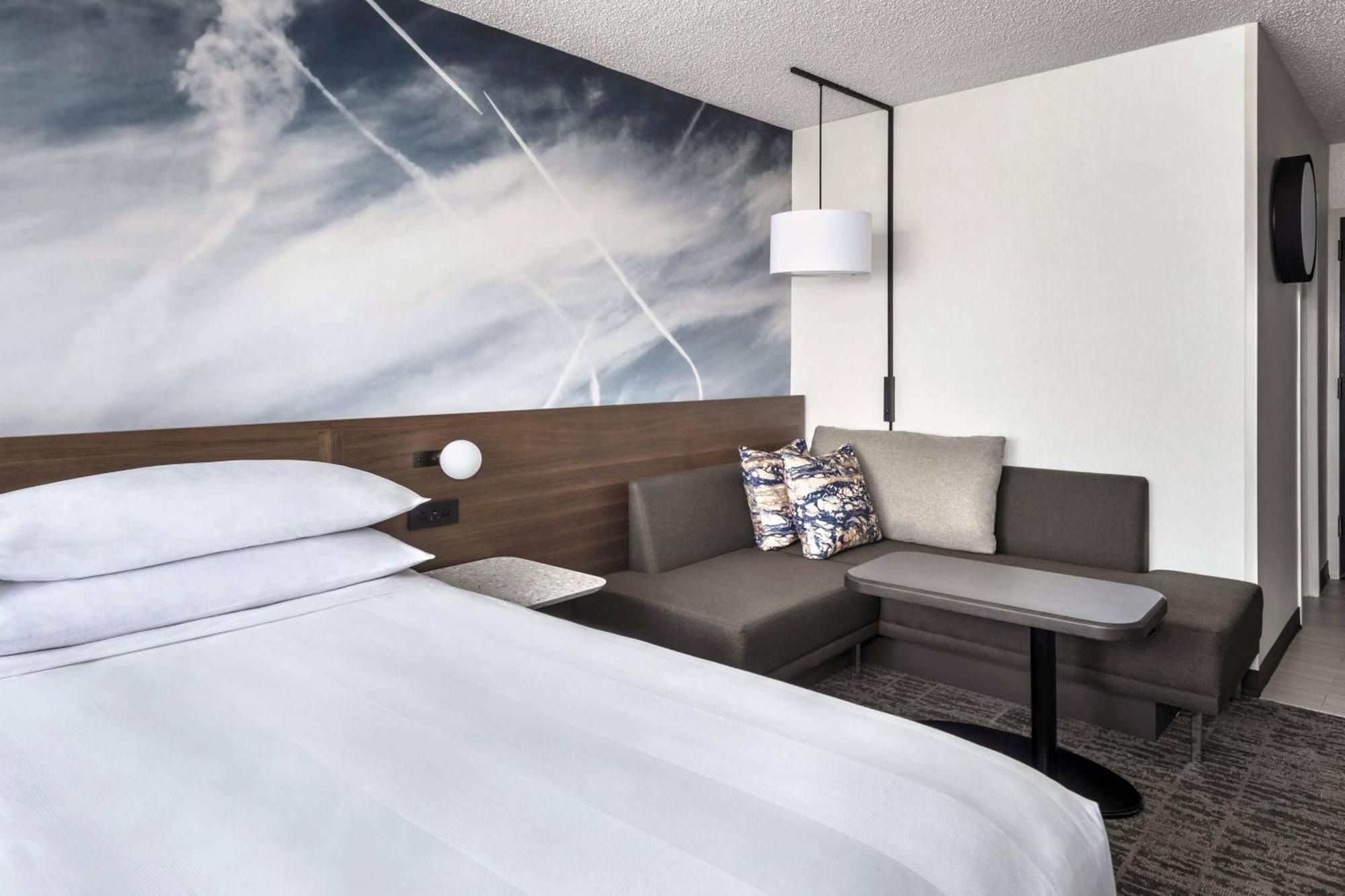Liberty International Airport Marriott