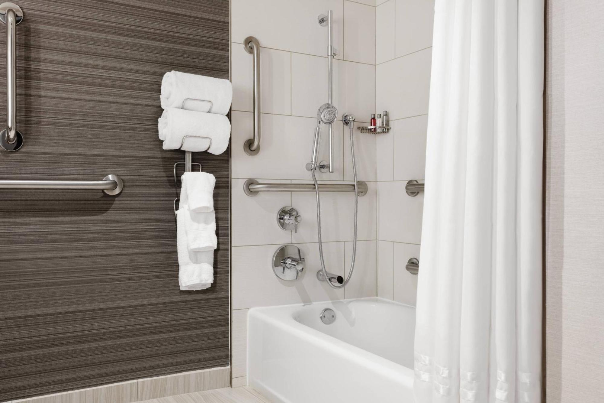Hotel Liberty International Airport Marriott