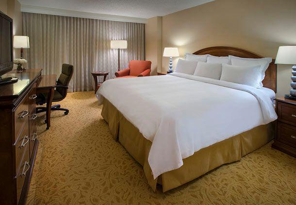 Liberty International Airport Marriott 3* Newark